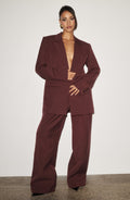 Pantalones Kirsty - Raya diplomática burdeos